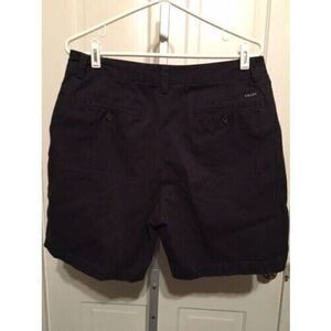 CHAPS SIZE 34 NAVY BLUE PLEATED SHORTS